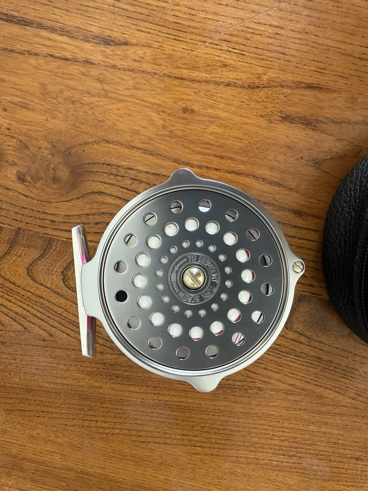 Carrete Hardy 1939 Heritage Bougle Fly, tamaño 3 3/4", olímpico Foto 3 de 4