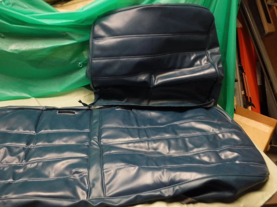 Incomplete Set 1970 to 1972 Oldsmobile Cutlass 442 Front Bench Seat Covers 442 - Image 3 of 4