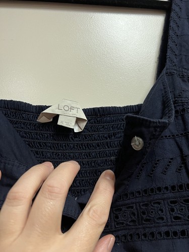 Lot 3 Ann Taylor Shirts XL - Picture 7 of 8