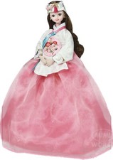 Muñeca Barbie Coreana Mimi en un Hanbok Rosa Vestido Traje Tradicional Coreano
