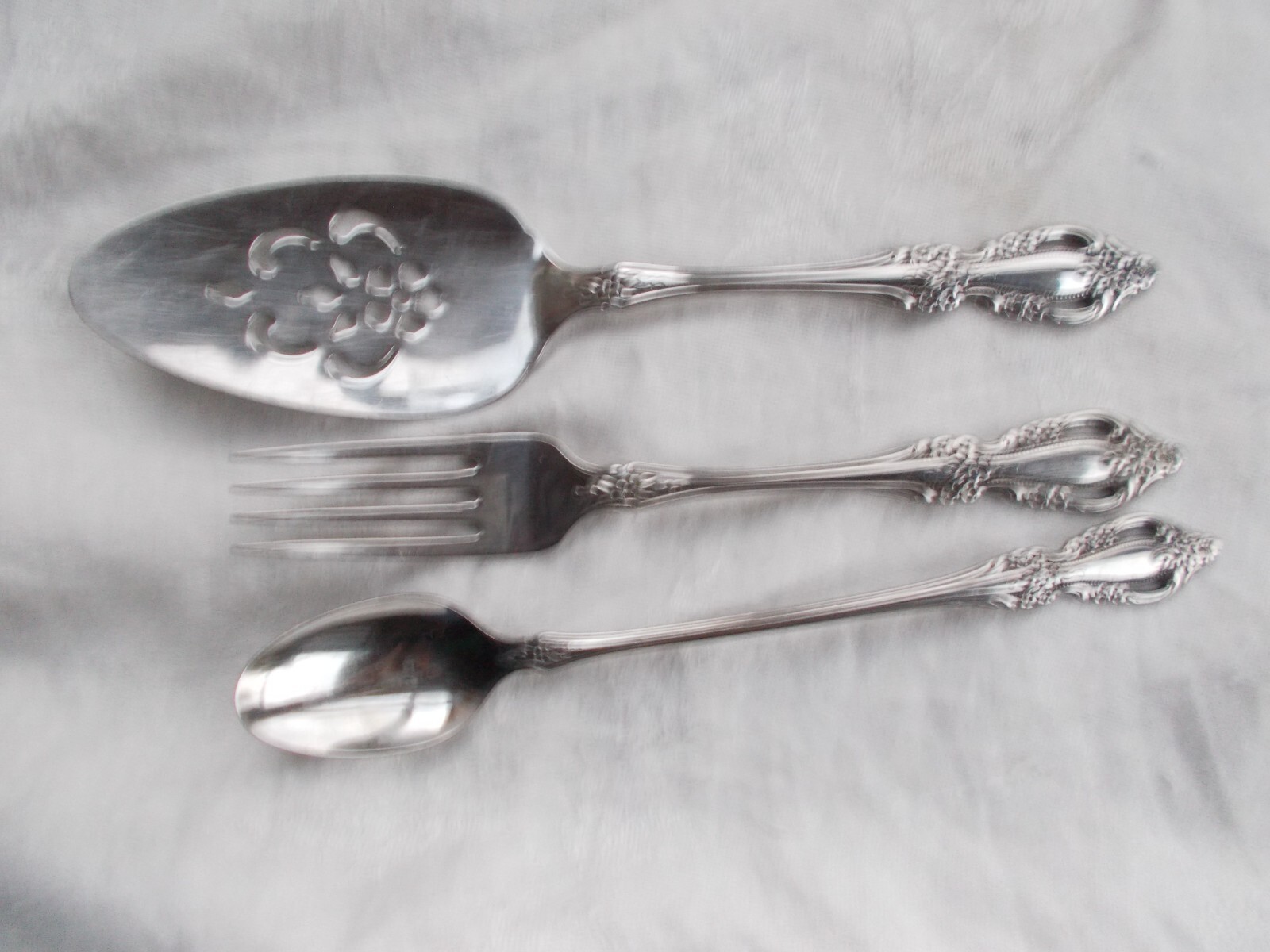 3p Oneida RAPHAEL Distinction Deluxe HH Dinner Fork Spoon Pie Stainless Flatware eBay
