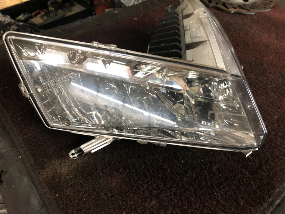 Lámpara Faro LED Polaris 800 Rush Pro S X Switchback RMK 600 AXYS 15-18 Foto 2 de 4