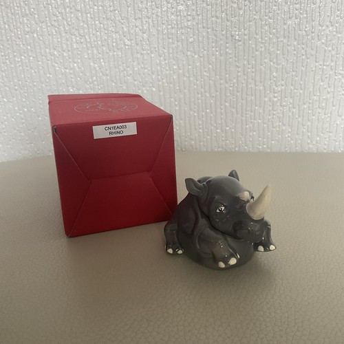 Kevin Francis ~ “Roland” The Charge Is On! ~ Face Pot ~ Perfect Condition - Picture 2 of 6