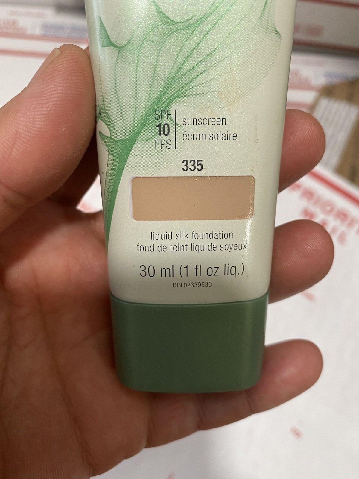 CoverGirl NatureLuxe Silk Foundation 335 Dune Discontinued 2012 eBay