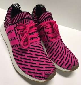 adidas nmd r2 japan shock pink
