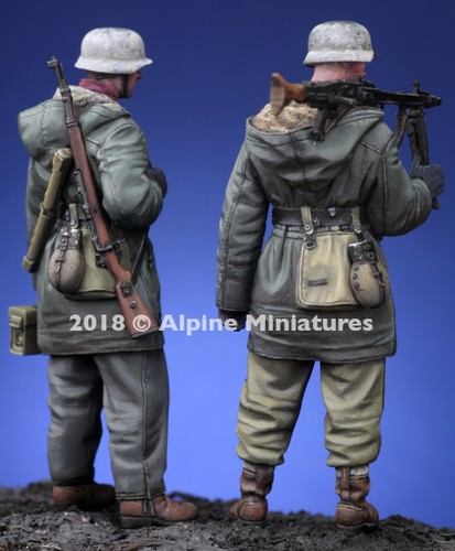 ALPINE MINIATURES, 35258 , WSS MG Team at Kharkov (2 figures set), SCALE 1:35 - Picture 7 of 8