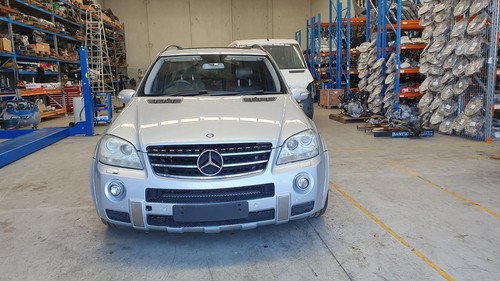 MERCEDES M CLASS RH SIDE AIR CLEANER, W164, 6.2, PETROL 07/06- A1560920403 - Picture 5 of 5