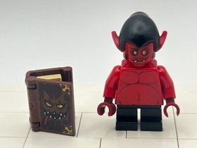LEGO Bookkeeper minifigure with Book of Monsters Nexo Knights 70323 nex046 NEW
