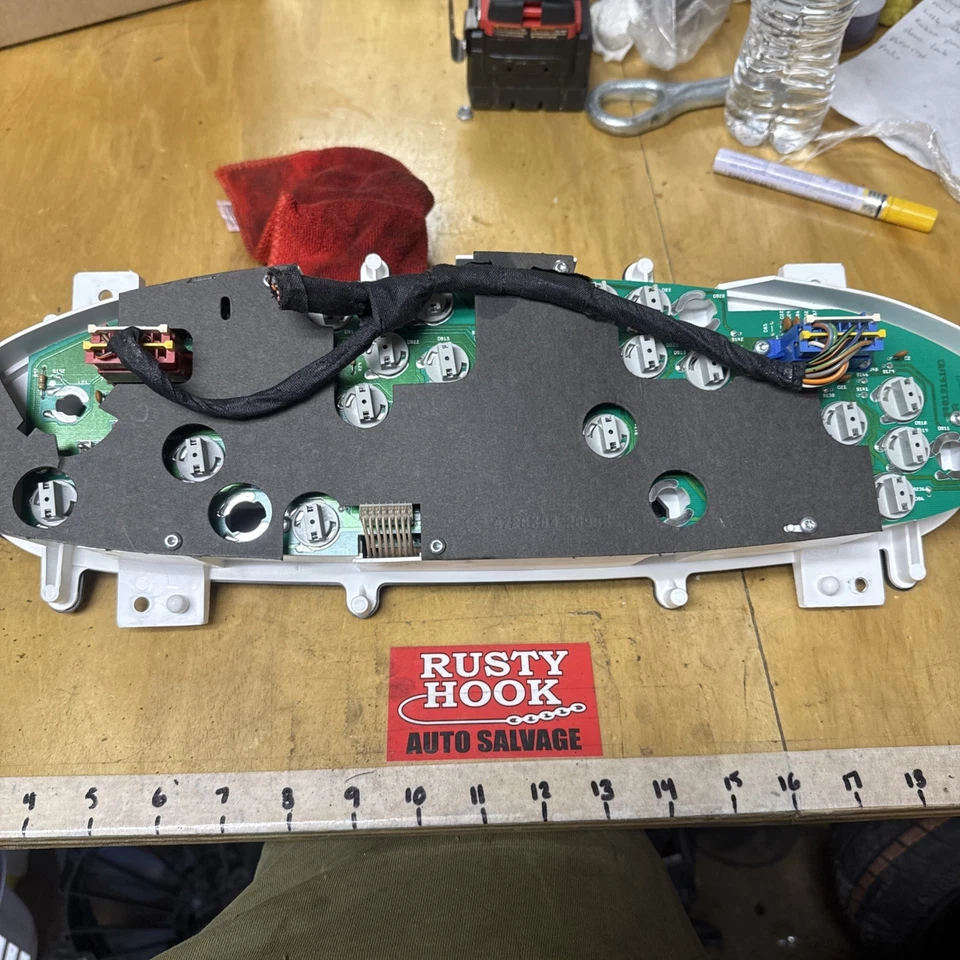 painel de instrumentos velocímetro painel P04760961AA 2000 Stratus - Imagem 4 de 4