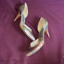 Vtg Stuart Weitzman 6 Narrow Hologram Pointed Toe Heels Floral