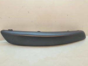 Volkswagen Golf V 2005 Rechts Zierleiste Stoßstange Stoßfänger vorne KUK7710