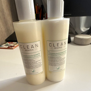 CLEAN RESERVE Buriti & Turmeric Essential Shampoo, Vegan, All Hair, 5.3 fl oz