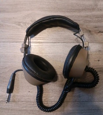 Vintage Headphones NOVA realistic green 1970's 1980's Free Shipping 
