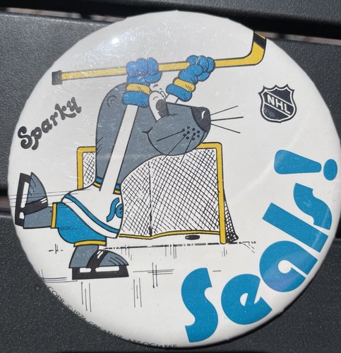 1974 California Golden Seals 3 inch Metal Button, designed by Charles Schultz