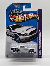 2013 Hot Wheels Showroom #155 '10  White FORD SHELBY GT500 SUPERSNAKE 1:64