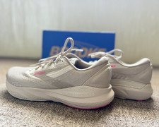 Brooks Adrenaline GTS 24 women s Low Top Running Sneakers Lace Up Mesh Gray Pink