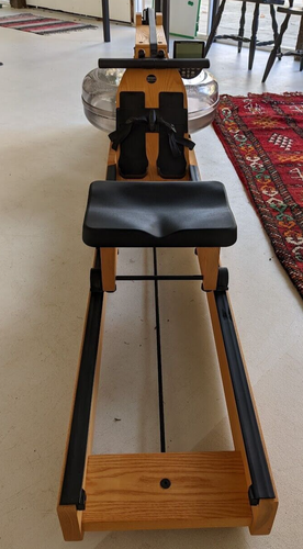 WaterRower OAK with S4 Performance Monitor - Near new premium rowing machine - Picture 2 of 5