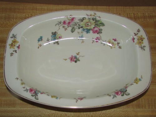 Czechoslovakia Czech TK Thuny China Oblong Serving Bowl Gold Edge Floral 10" - Picture 1 of 6