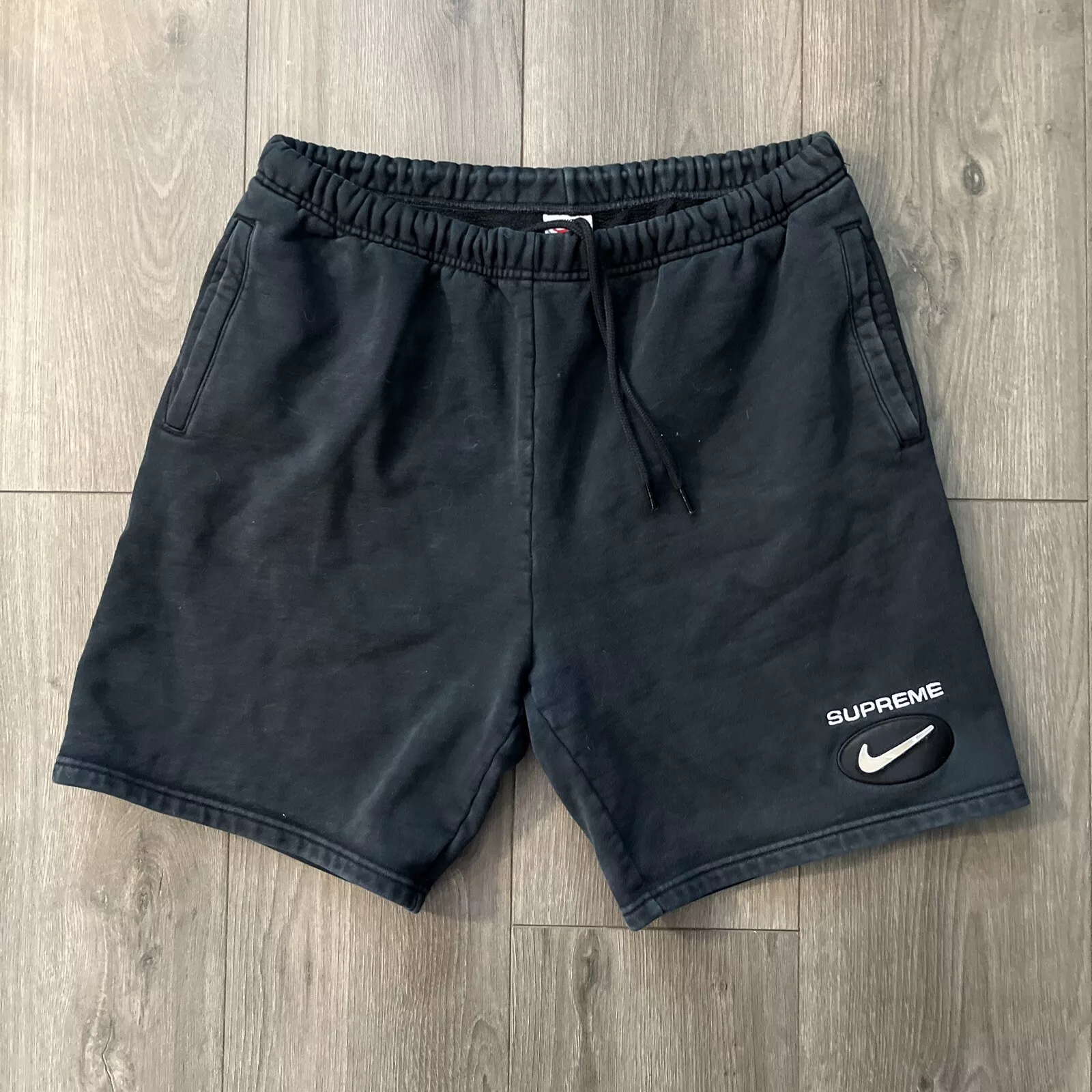 Short sweat noir Supreme X Nike homme M