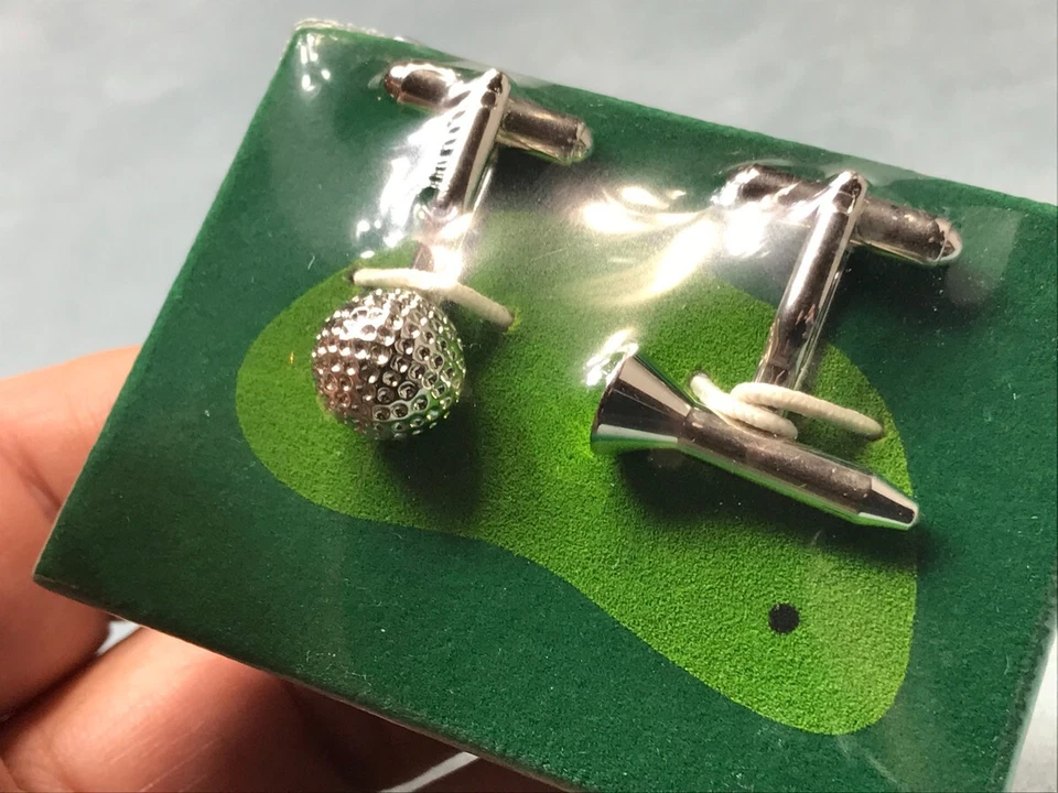 NEW Geoffrey Beene Silver Tone Golf Ball & Tee Cufflinks in Box - Image 4 of 4