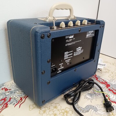 VOX ヴォックス　 AC4C1-MINI-BL 国内限定モデル VOX AC4C1-MINI BL Vacuum tube Guitar amplifier Japan Limited
