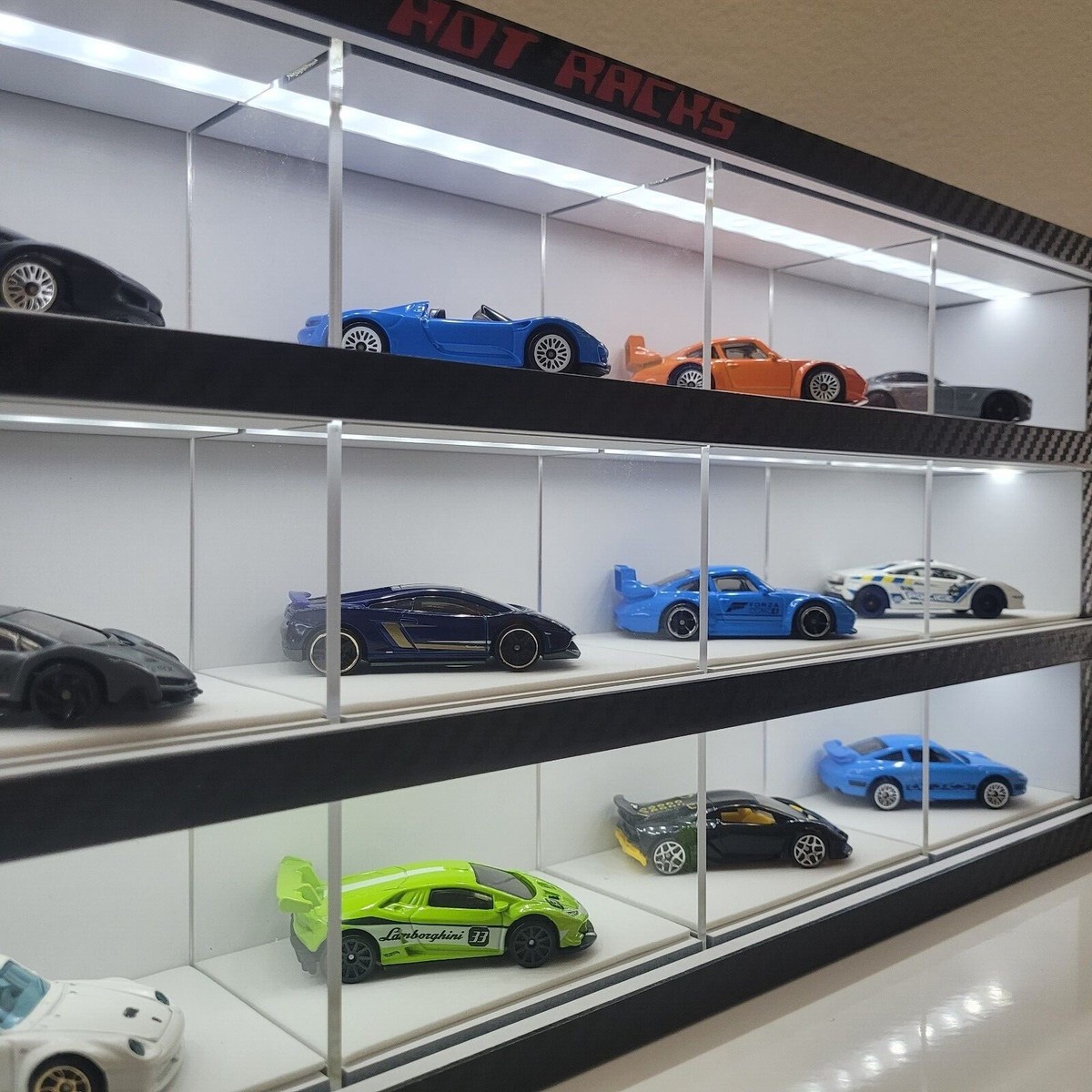 Display case Hot Weels, Red LIne, Match box, Mini GT . 15 cars