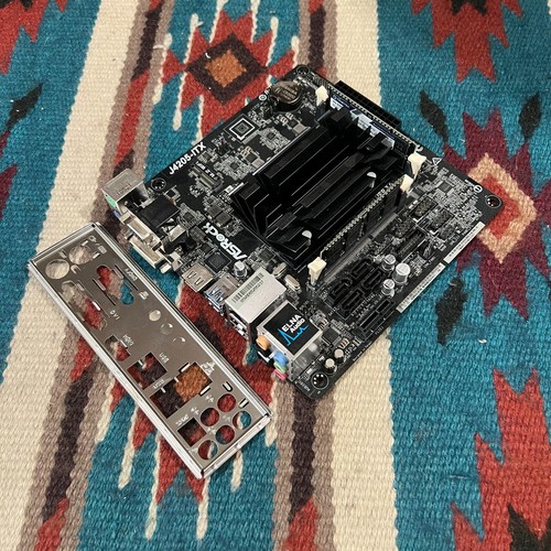 ASROCK J4205-ITX SoC Motherboard Combo •Pentium J4205 4-Core •16GB RAM •TESTED!