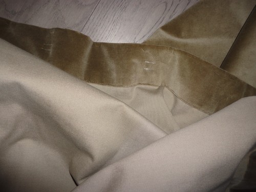 POTTERY BARN VELVET GREEN MOSS (2) HUGE HEAVY BLACKOUT PANELS CURTAINS 96X96 - Picture 19 of 19
