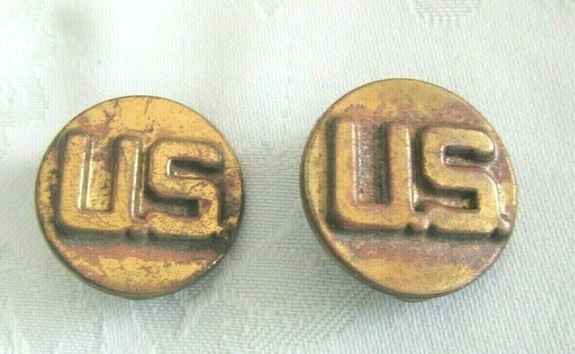 Original Vintage Pair WWII US Army U S Round Brass Collar Buttons 