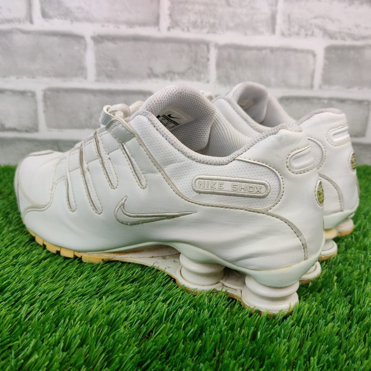 ナイキ Nike Shox NZ 378341-101, 28cm Nike Shox NZ Mens Running Shoes 378341-101 White 9 M US