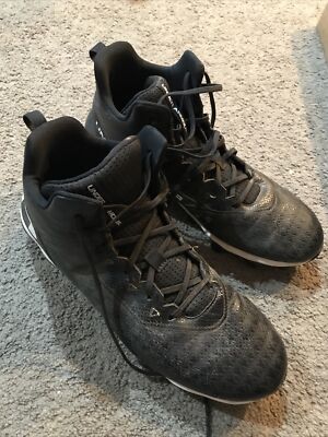 Under Armour Baseball Cleats MID size 12 GREAT COND BARELY  display picture 1