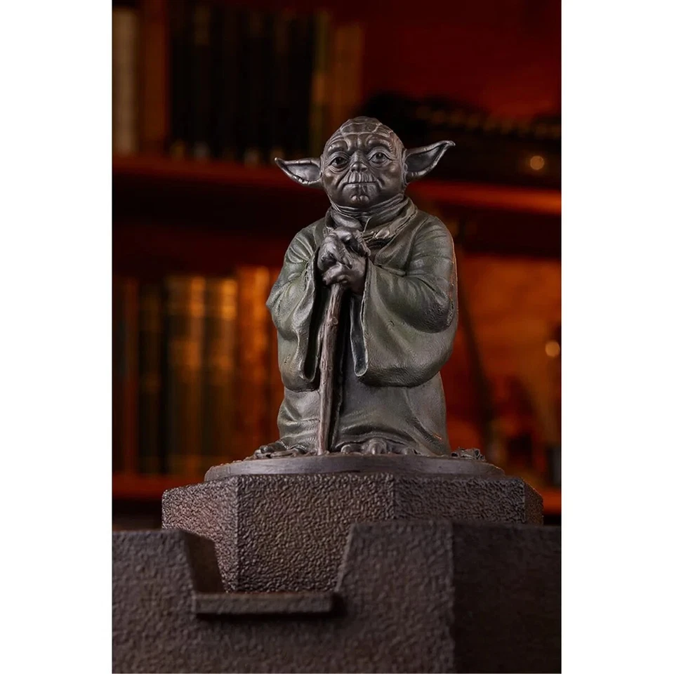 Star Wars: El Imperio Contraataca Fuente Yoda Edición Limitada Estatua ¡EN MANO! Foto 2 de 4