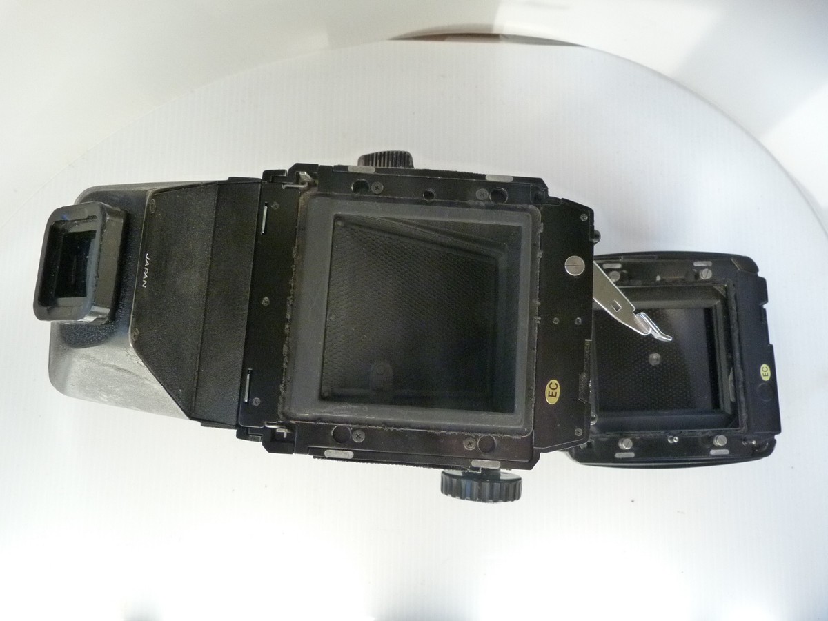 Mamiya RB67 Pro S Camera Sekor C 90mm f3.8 Lens 120 Film Back