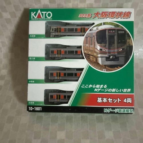 KATO323 Serie Basic Juego 4 Coches 426176 | Condition: Used