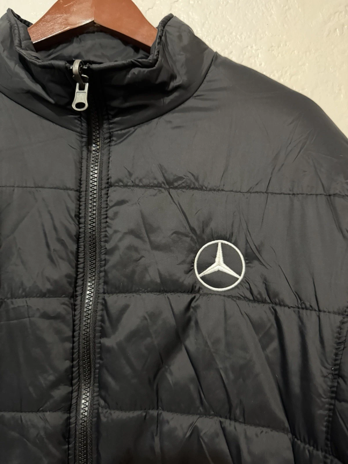 Mercedes Benz Port Authority Puffer Jacket Men XL Black Lightweight Logo image 2