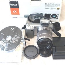 Sony Nex-5 E 18-55 Lens Set