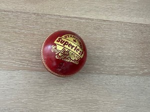 Stanford Supertest English Materials Leather 5 1/2 Oz Classic Cricket Ball India