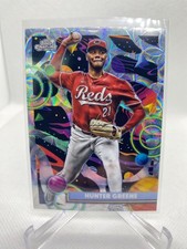 2025 Topps Cosmic Chrome Hunter Greene Nucleus Refractor and Base