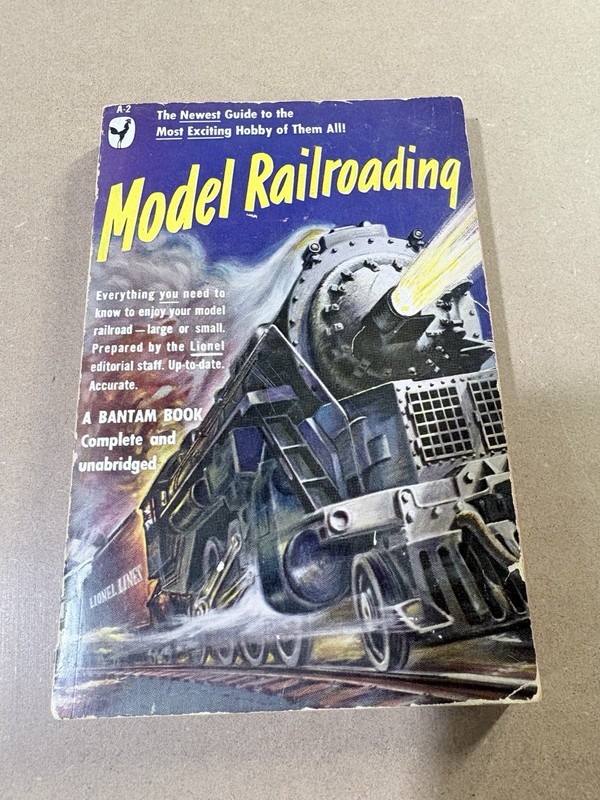 1950 Lionel Model Railroading Book Bantam A-2 MADISON HARDWARE STAMP⁠