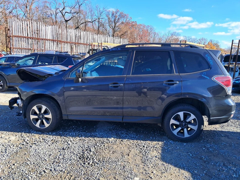 Used Left Tail Light Assembly fits: 2017 Subaru Forester Left Grade A - Image 3 of 4
