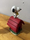 SNOOPY & WOODSTOCK hugging Peanuts Westland 8264 MINI BANK — photo 2
