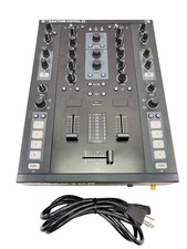 Native Instruments Traktor Kontrol Z2 DJ Mixe...
