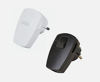 Winkelstecker mit Schalter Stecker 230V IP20 weiß schwarz Schutzkontakt Kopp
