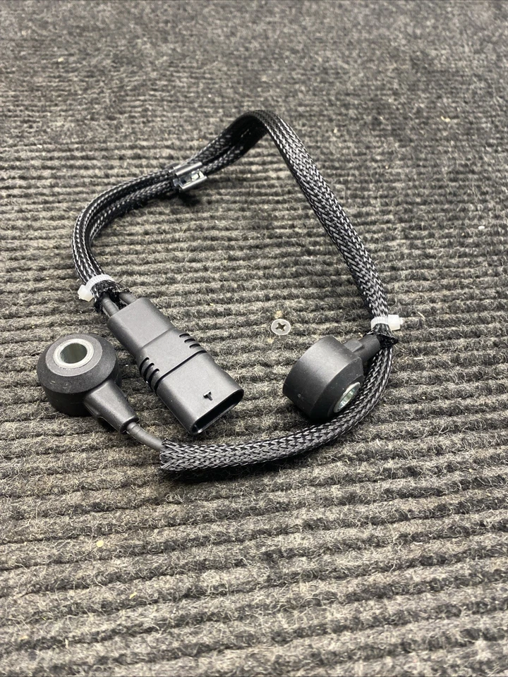 TRQ Engine Knock Sensor Fits 2011-2020 Mercedes-Benz ESA90094 - Image 2 of 4