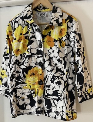 Women s Keren Hart Light Weight Jacket Small Pit 20  Sleeve 13 
