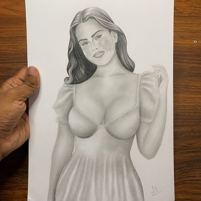 A4 Pencil Drawing Sexy Woman Busty Curvy Beauty Realistic Figure Portrait Art