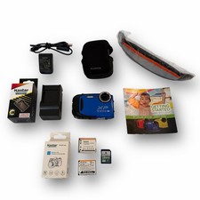 Fujifilm FinePix XP70 16MP Waterproof Shockproof Camera  Case Battery  Extras
