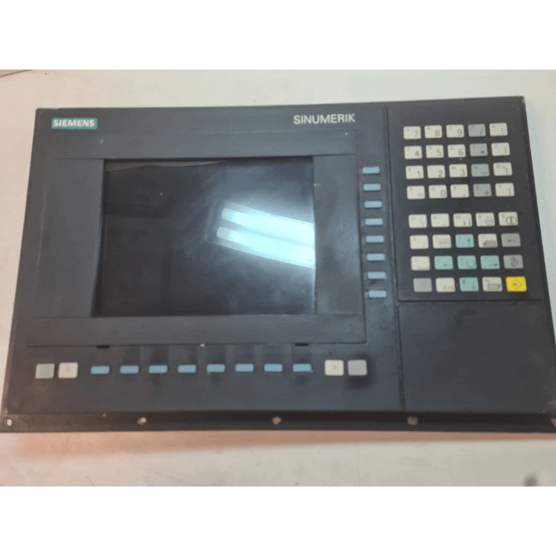 SINUMERIK 840D OP031  SIEMENS 6FC5203-0AB10-0AA1 + CONVERTER 77-964-2300 - Photo 2/4