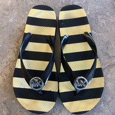 Michael Kors Flip Flop Striped Beige And Black Size 6M