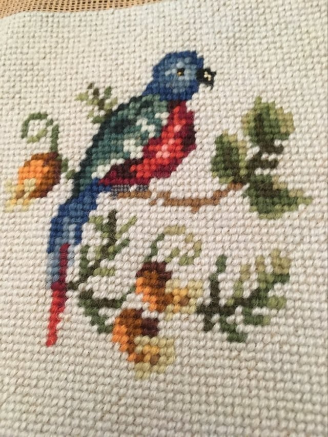 ヨーロッパアート　額縁セット　NEEDLEPOINT Vintage Vintage Floral Needlepoint Framed 16